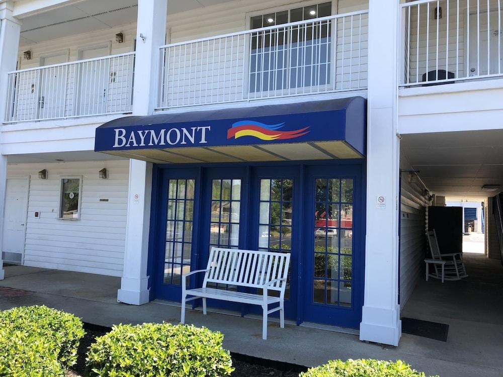Baymont By Wyndham Greenwood Eksteriør bilde